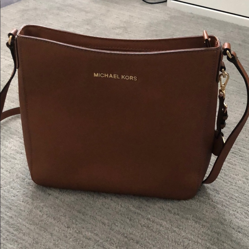 Michael Kors Messenger Bag